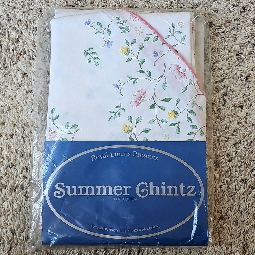 Johnson Brothers Summer Chintz Tablecloth NEW 60 X 102 Oval Franciscan Design